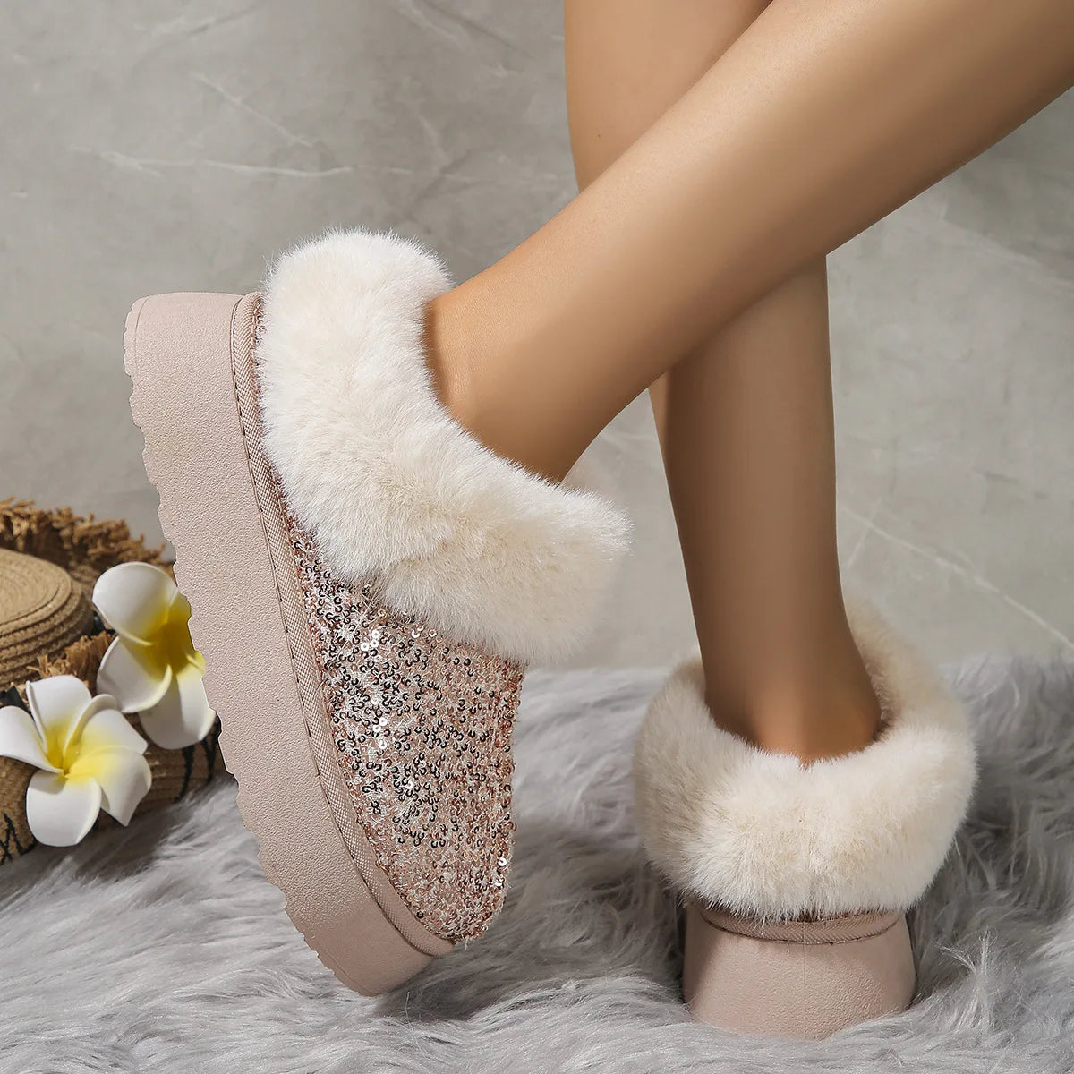 New 2024 Fashion Sequined Cloth Warm Snow Boots Woman Non-Slip Thicken Plush Ankle Booties Faux Fur Winter Boots Women