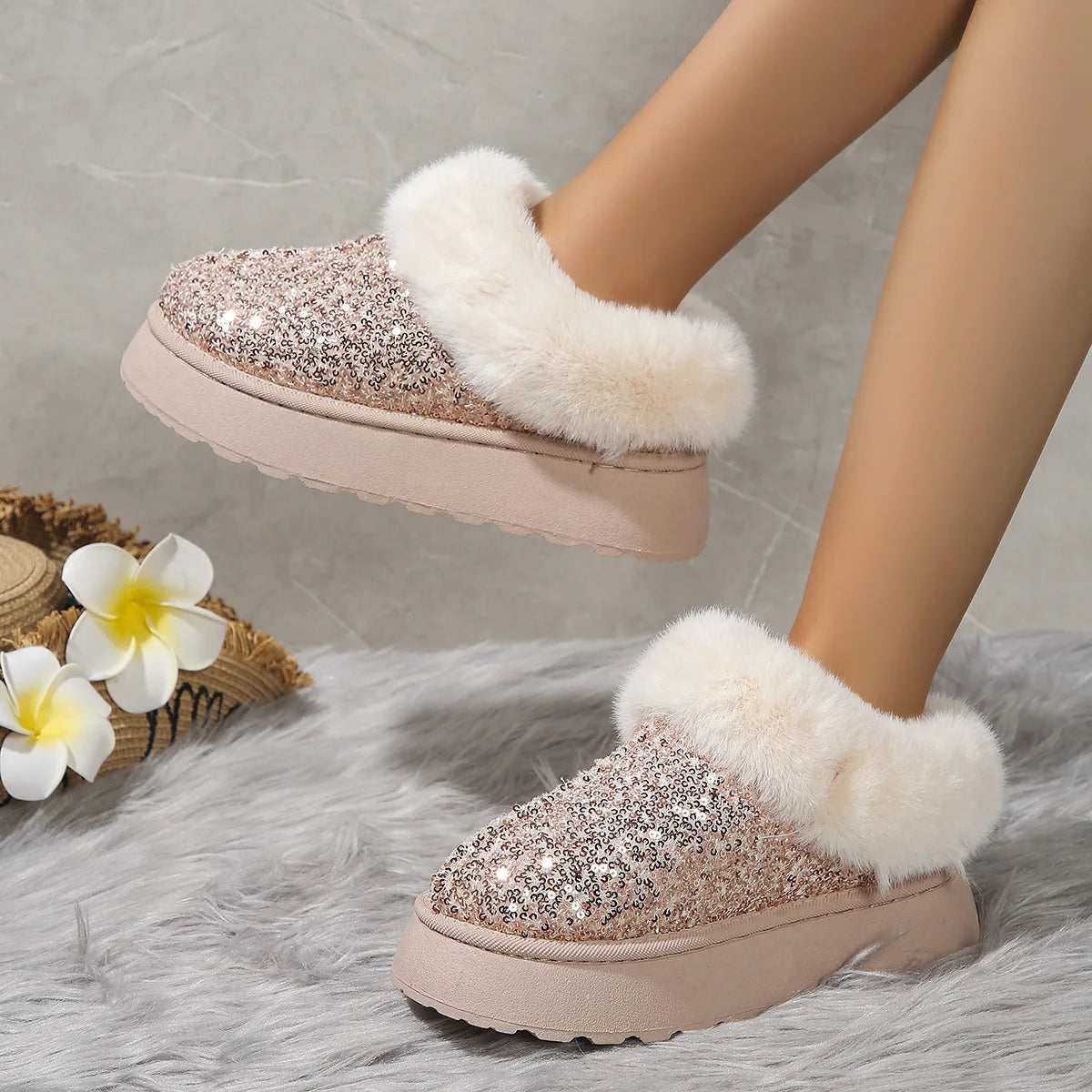 New 2024 Fashion Sequined Cloth Warm Snow Boots Woman Non-Slip Thicken Plush Ankle Booties Faux Fur Winter Boots Women