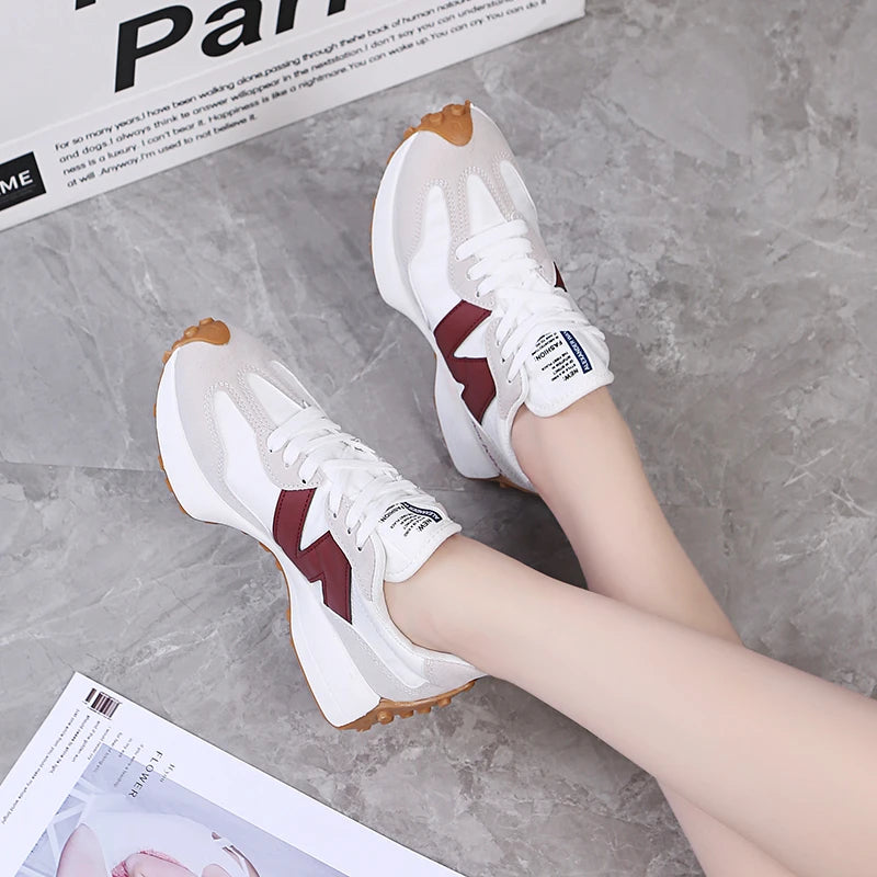 New Women's Causal Sneakers Summer Shoes Woman Fashion Breathable Lace Up Sports Shoes for Women Platform Walking Designer Shoes